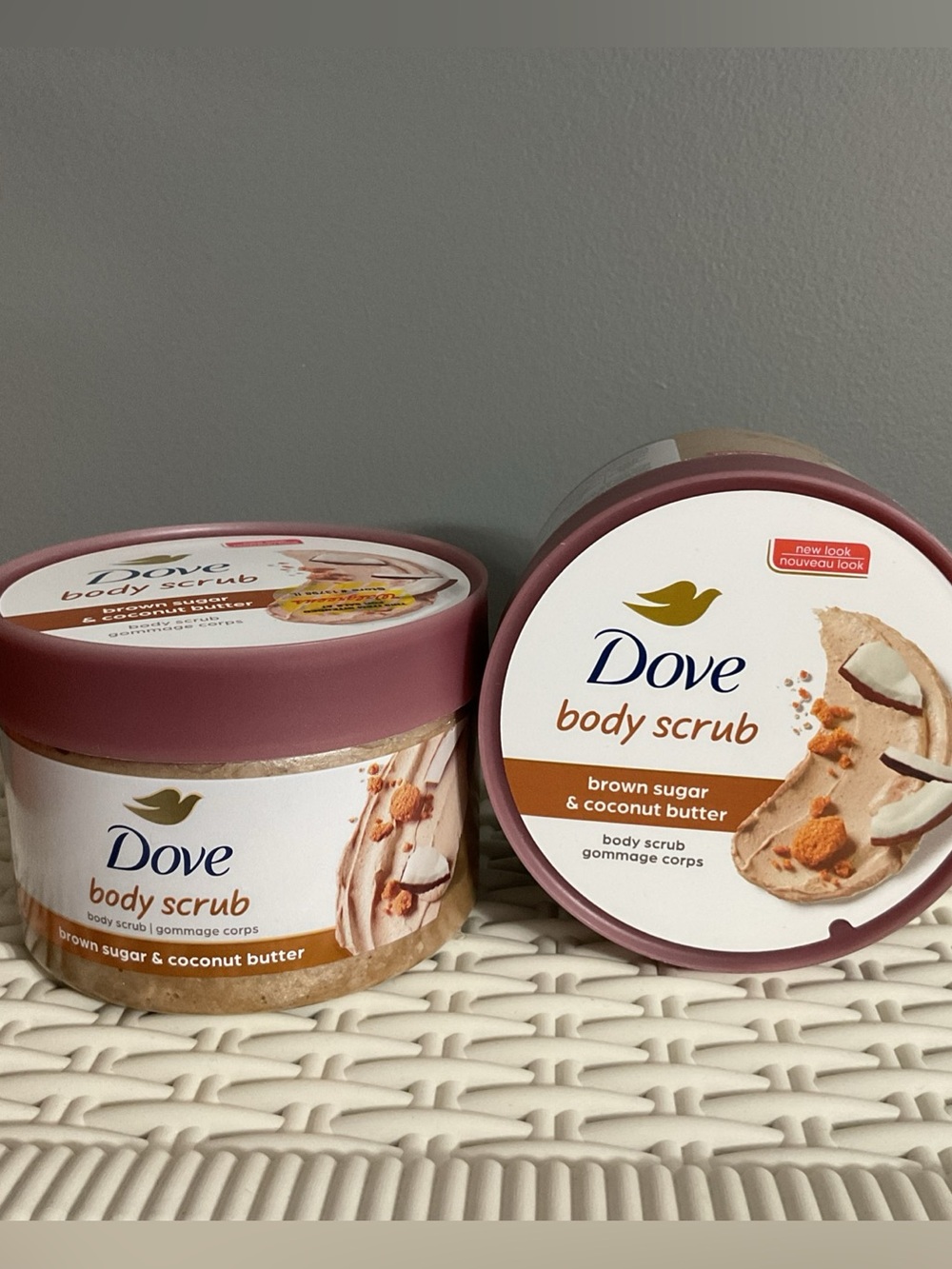 Dove Brown Sugar & Coconut Butter Body Scrub - Brown (2)